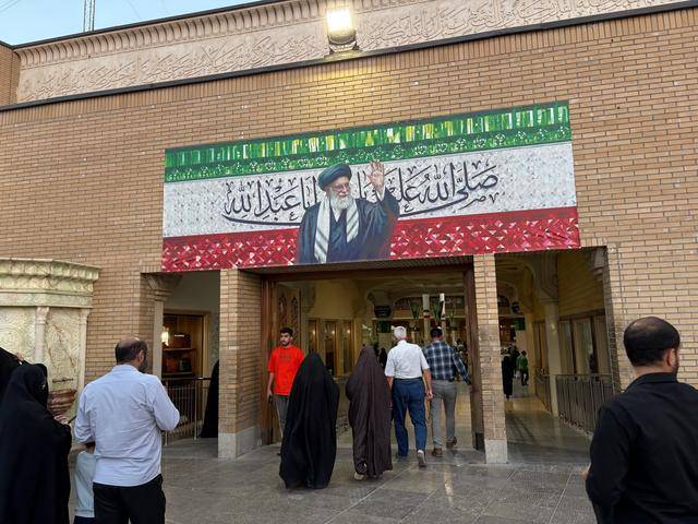 的伊朗向导老侯赛因新葡京娱乐城我和我(图6)